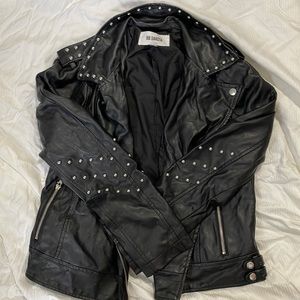 Medium BB Dakota black leather jacket